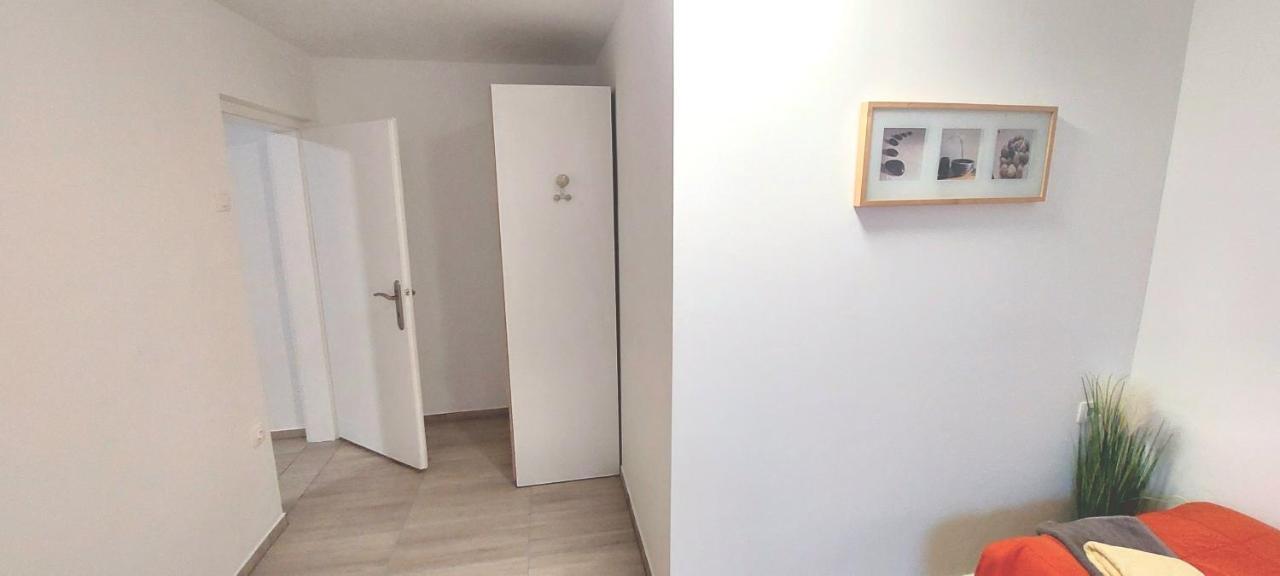 Jo-Ma Apartma - Safe Parking Ljubljana Exteriör bild