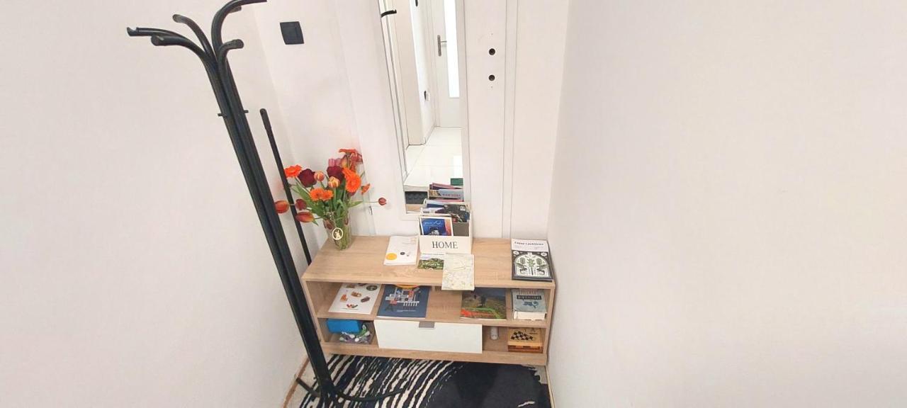 Jo-Ma Apartma - Safe Parking Ljubljana Exteriör bild