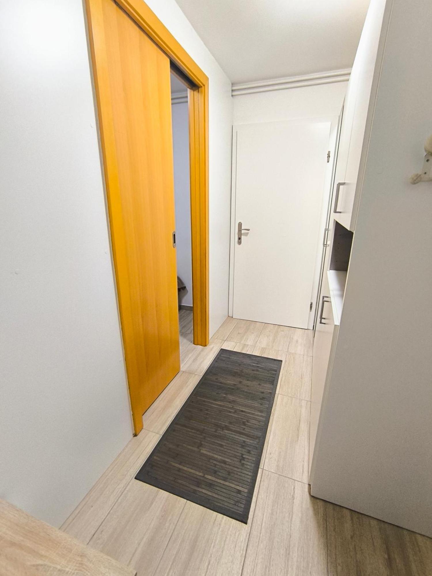 Jo-Ma Apartma - Safe Parking Ljubljana Exteriör bild